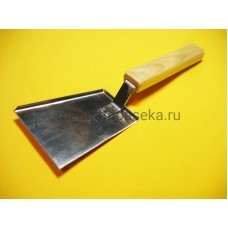 Скребок - лопатка (нержавейка с деревянной ручкой)